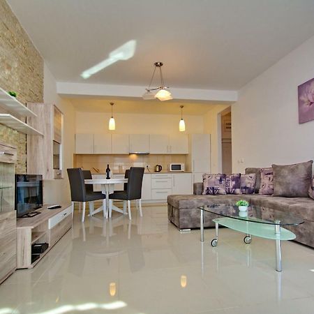 Apartment Dobrota Kotor Exterior photo